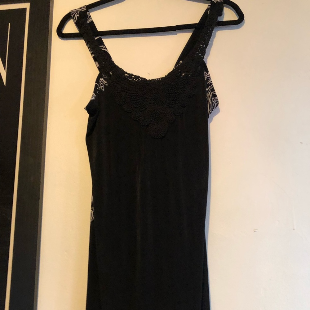 Long black pattern maxi dress